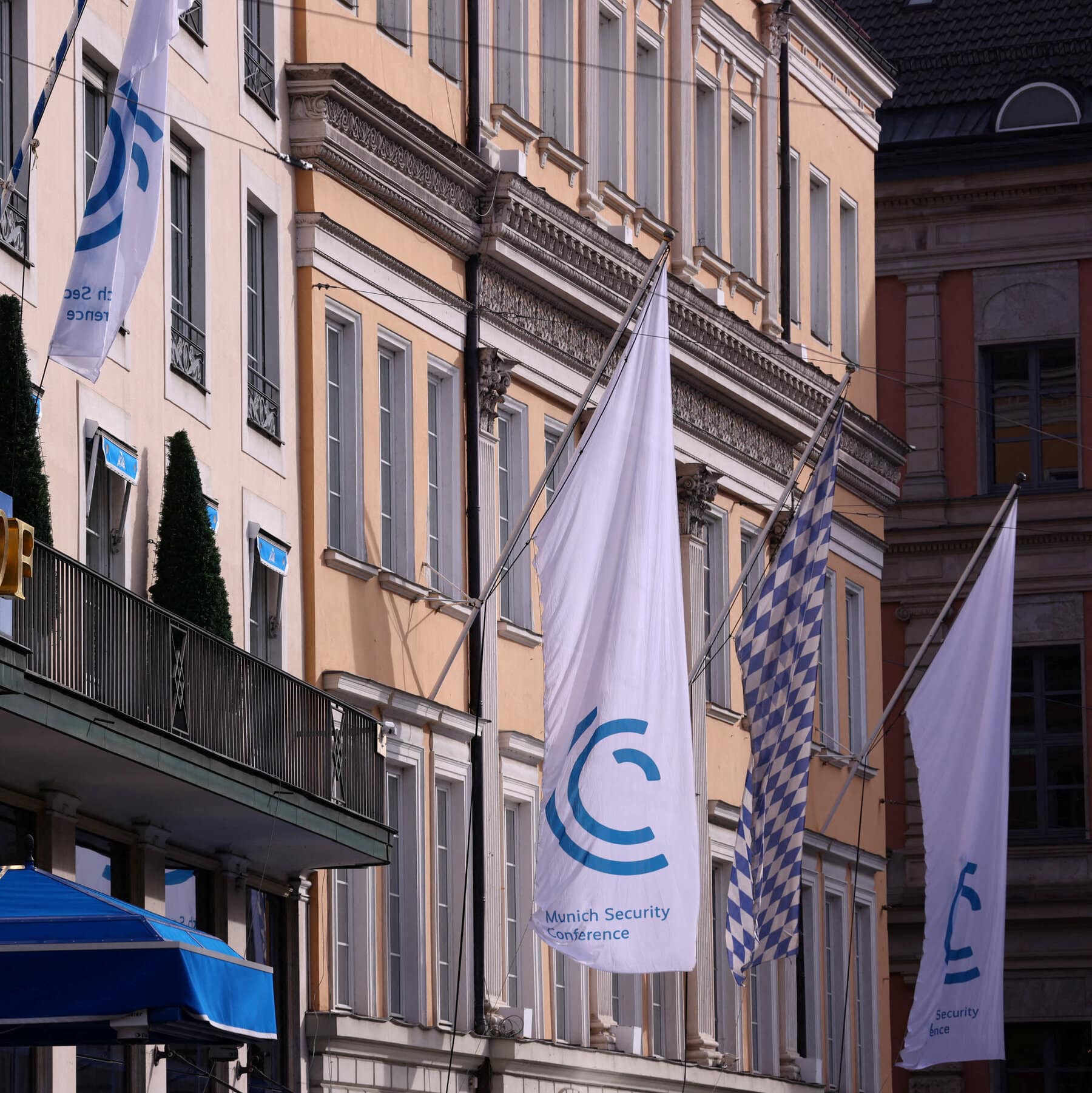 Transatlantic Relations on Brink of Collapse as World Leaders Gather in Munich 6 featured 1770980573299 https://ml3lrf9rx3ur.i.optimole.com/cb:b5n3.725/w:auto/h:auto/q:mauto/g:sm/f:best/https://tareq.live/wp-content/uploads/2026/02/cropped-cropped-cropped-N-شعار-7-scaled-1.png